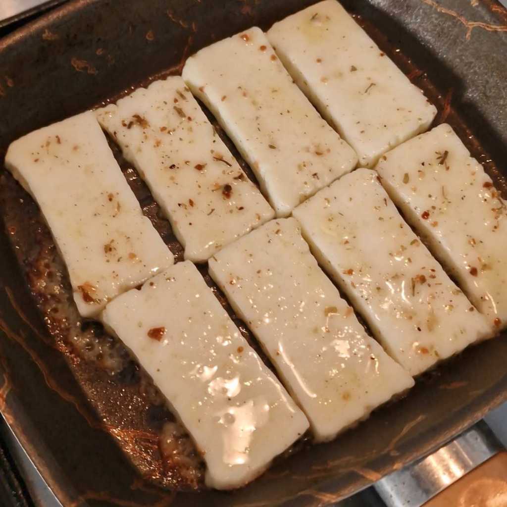 grilling halloumi cheese