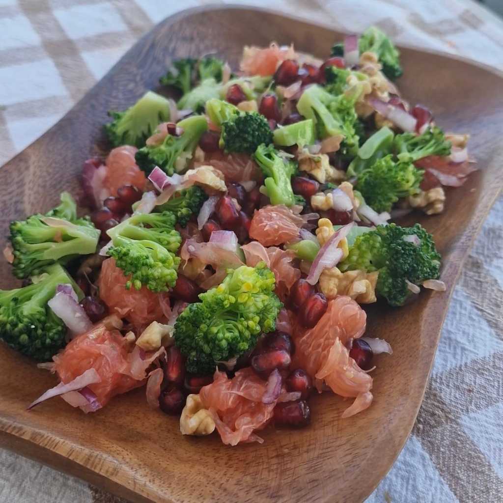 Broccoli and Grapefruit with walnuts and pomegranate
