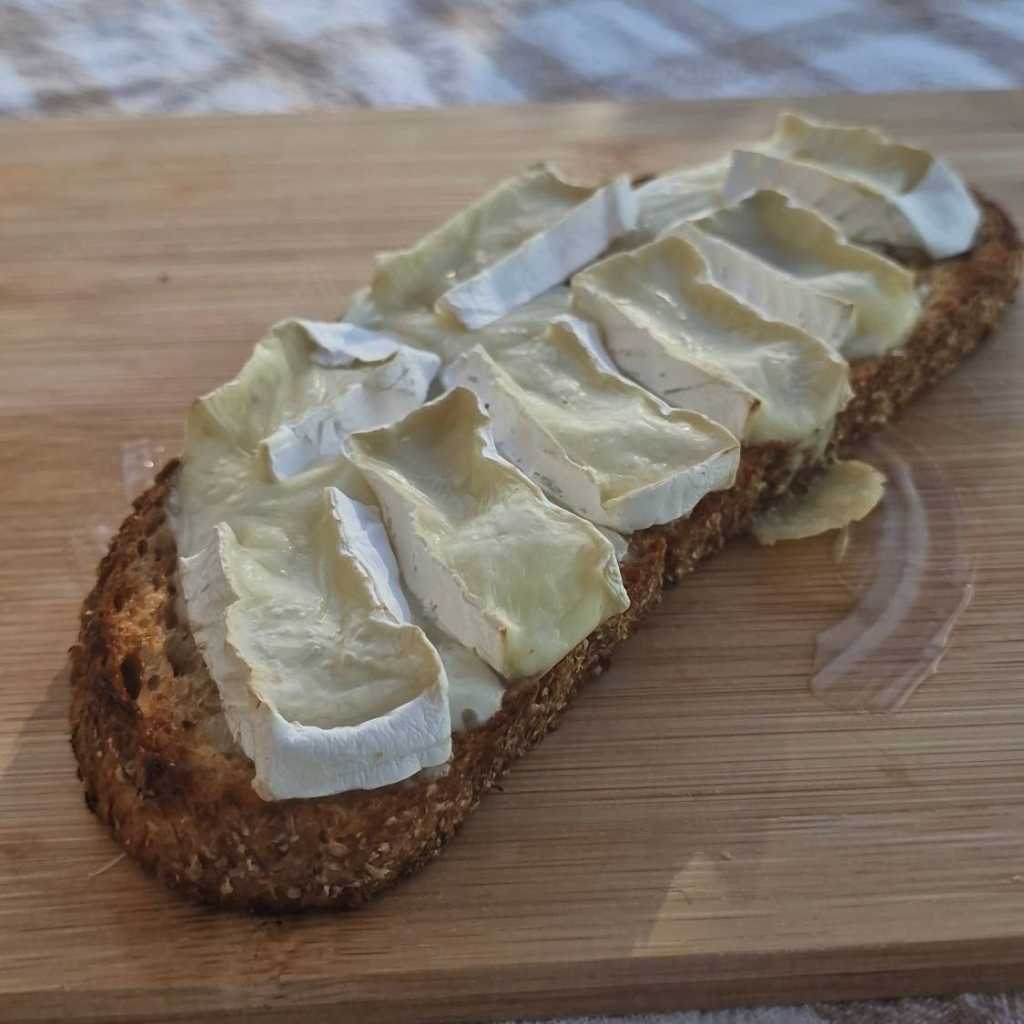 Camembert Bruschetta