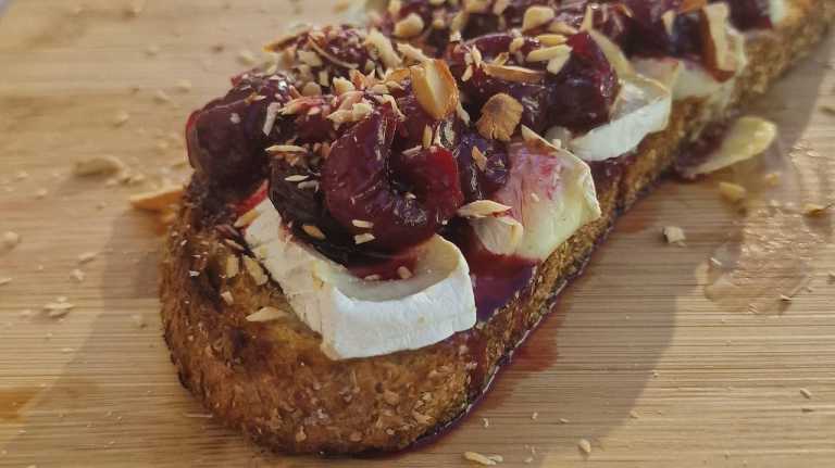 Cherry Camembert Bruschetta