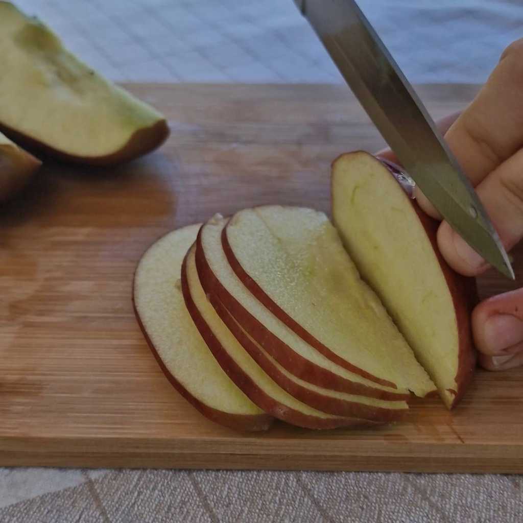 apple slices