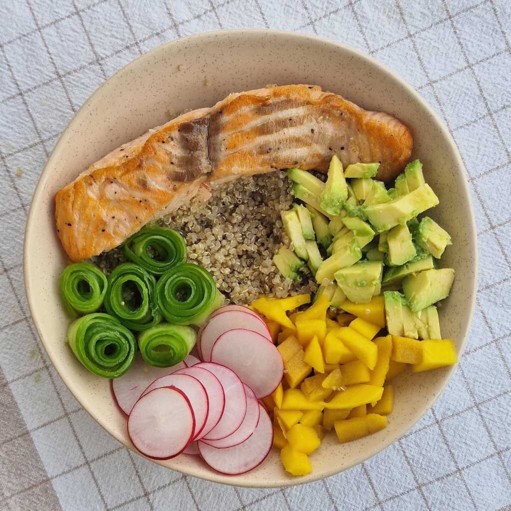 Salmon Quinoa Bowl with Avocado and Mango