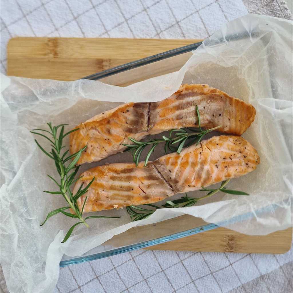 salmon with rosemary