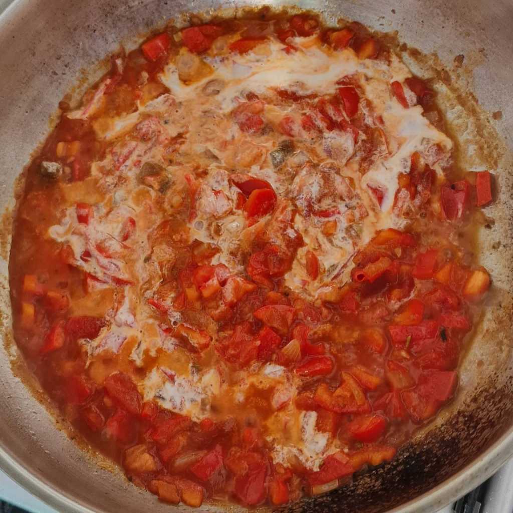 red tomato sauce for shrimp pasta