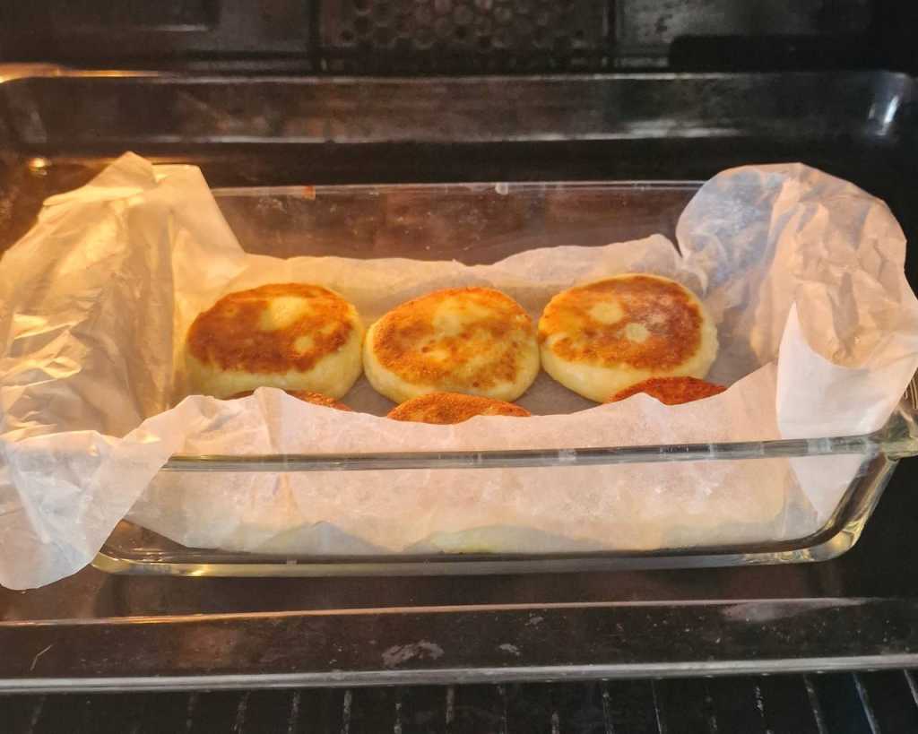 baking cottage cheese pancakes in the oven