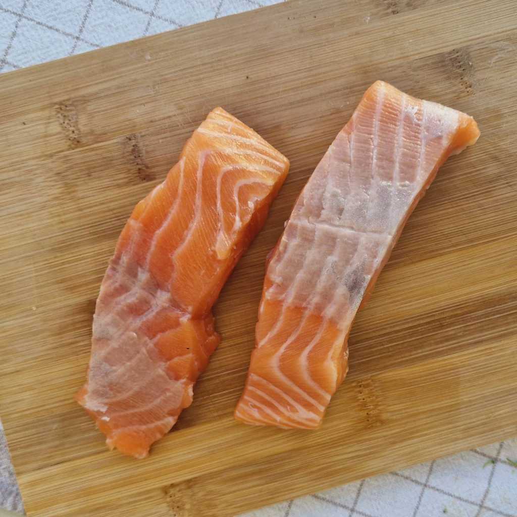 1cm cubes salmon filet