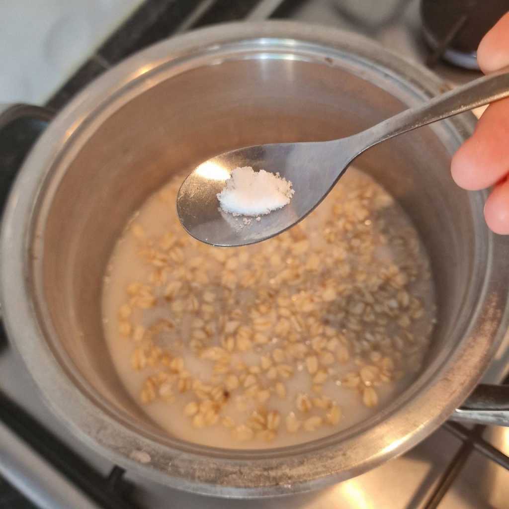 Oatmeal with a Poached Egg recipe