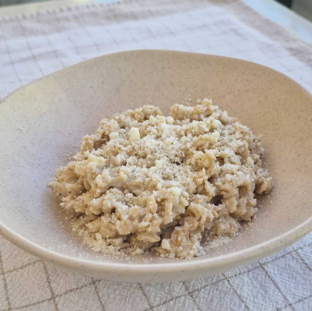 Oatmeal with a Poached Egg recipe