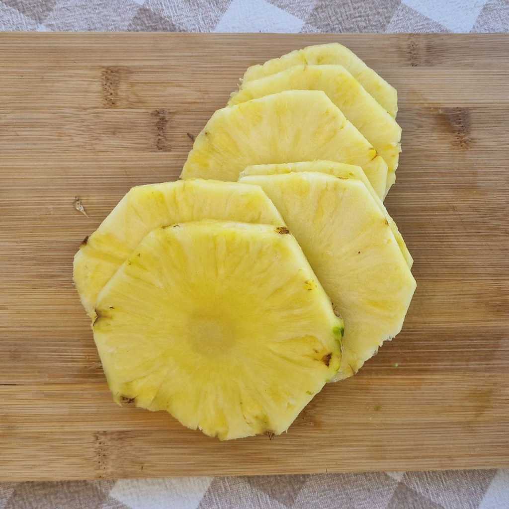 cut pineapple