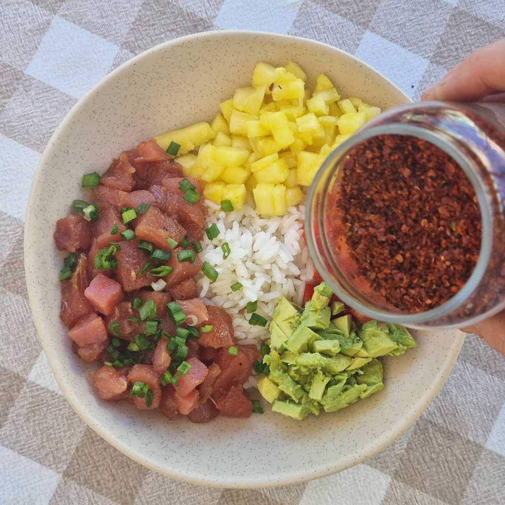 tuna sushi poke bowl