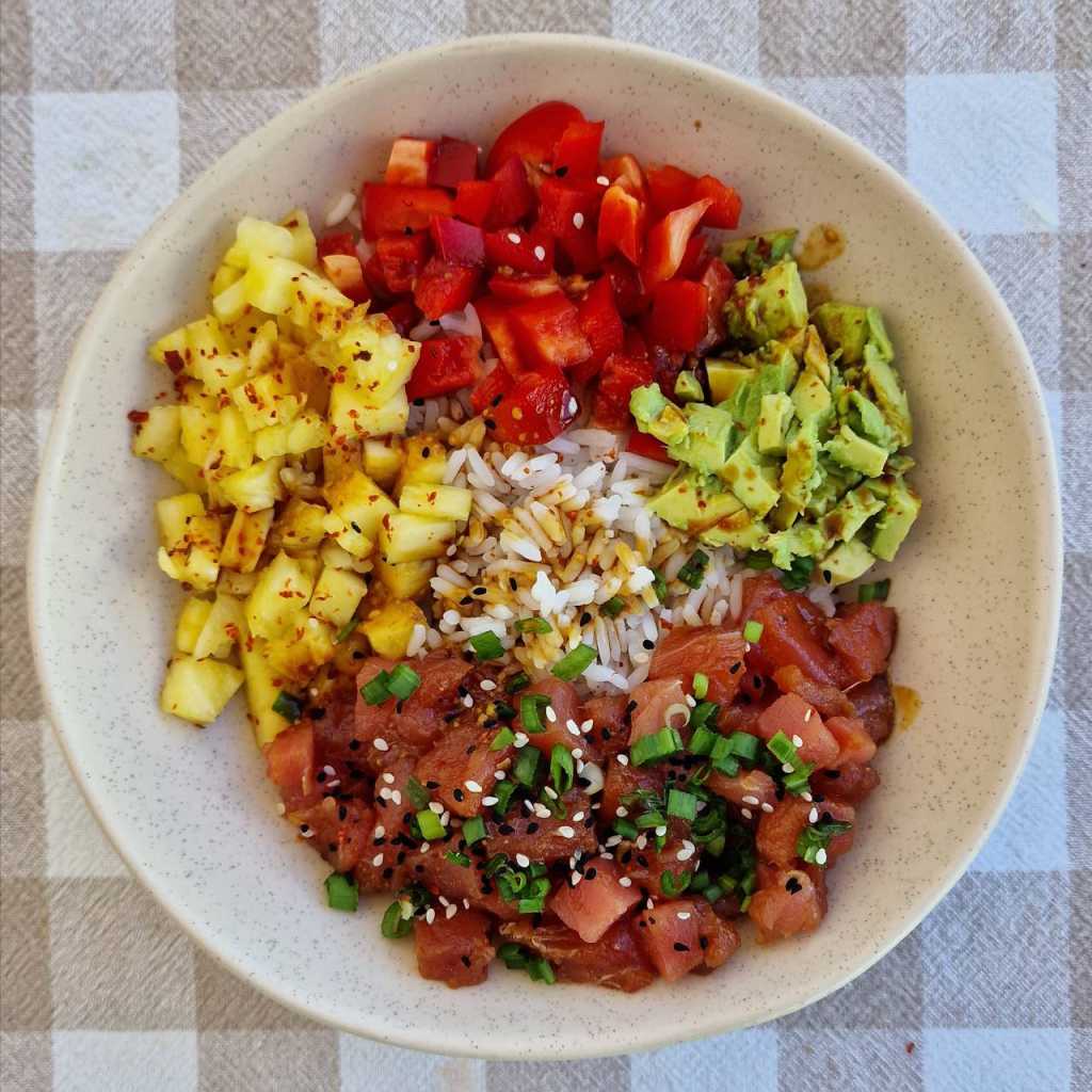 tuna sushi poke bowl