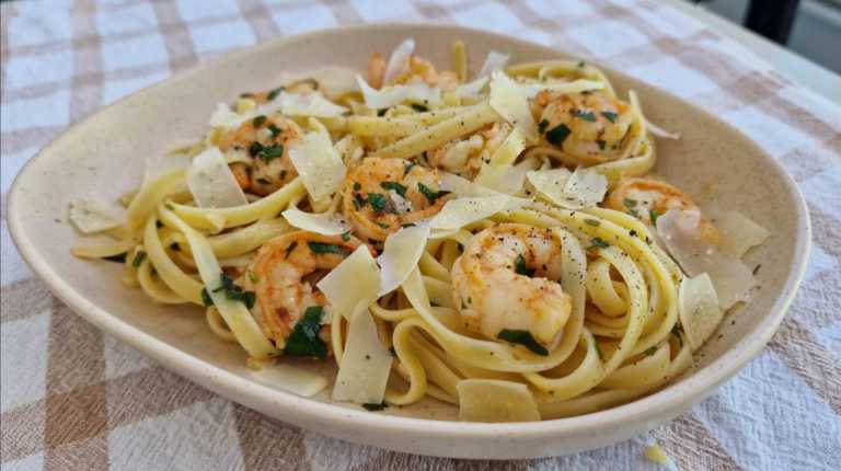 Lemon Garlic Shrimp Pasta recipe