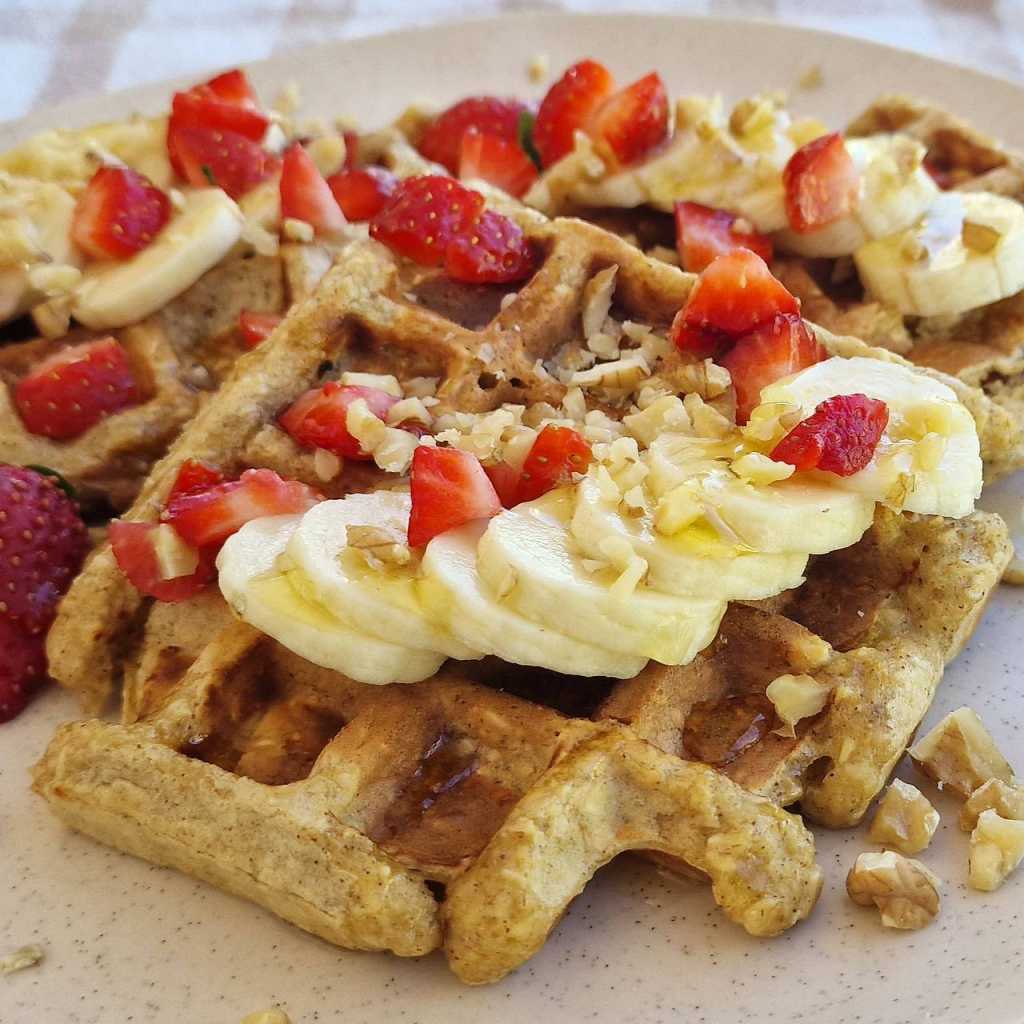 Healthy Banana Oat waffles recipe