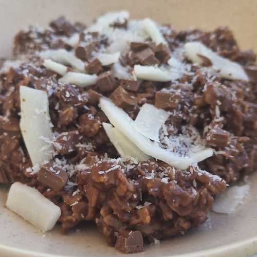 Chocolate and coconut Bounty Oatmeal recipe