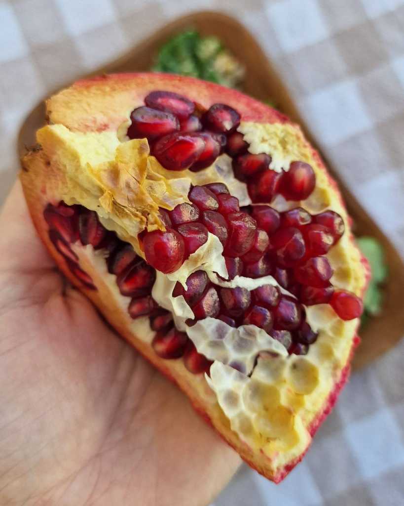 pomegranate seeds peeled