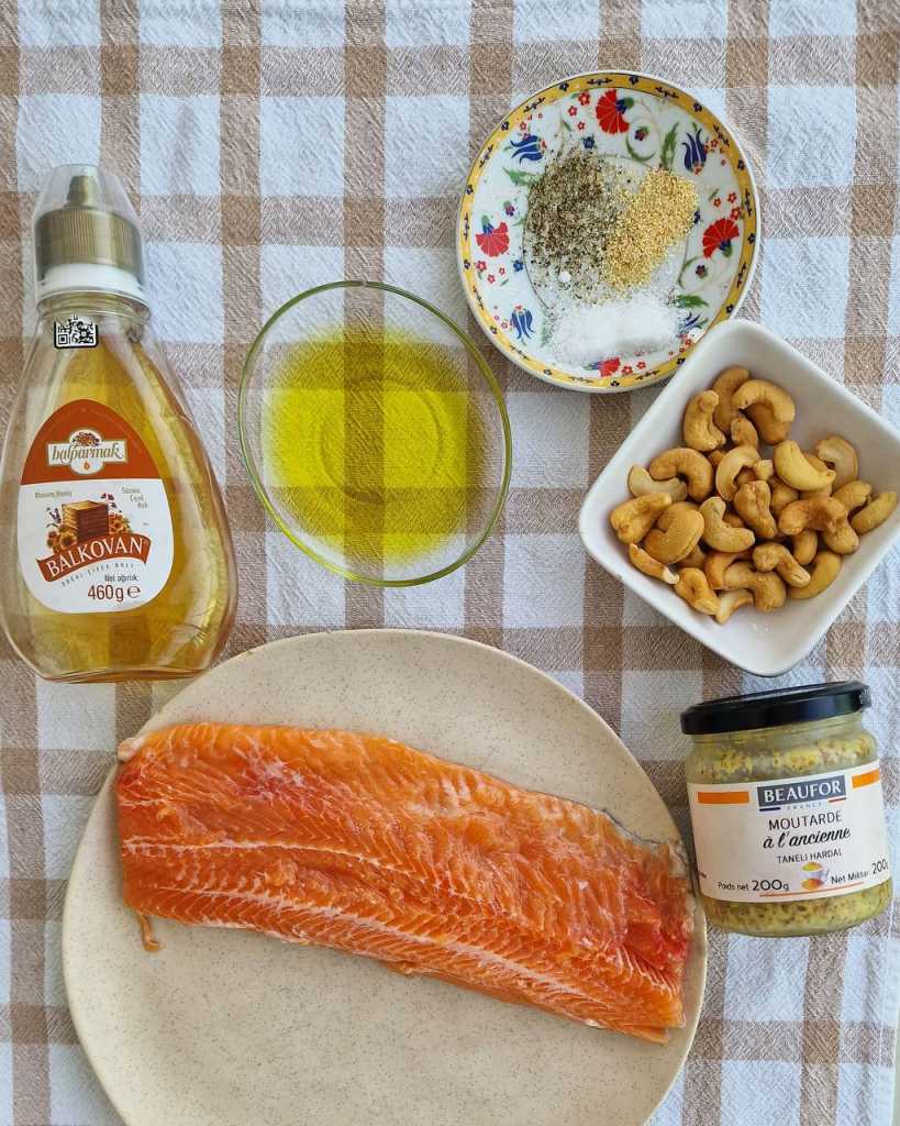 Cashew Crusted Honey Mustard Salmon recipe ingredients