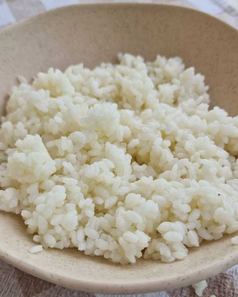 sushi rice with rice vinegar, sugar, and salt