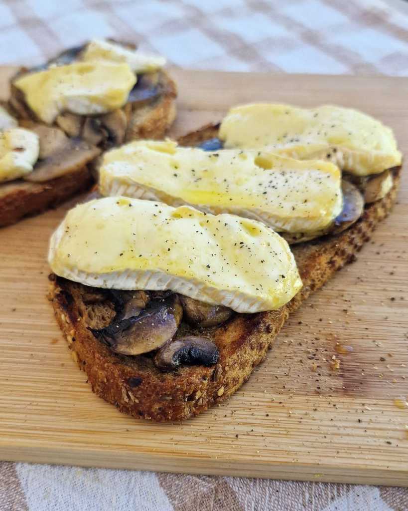 Mushroom Bruschetta with Brie and Truffle Oil 