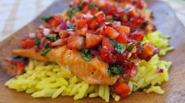 roasted Salmon with Strawberry salsa recipe