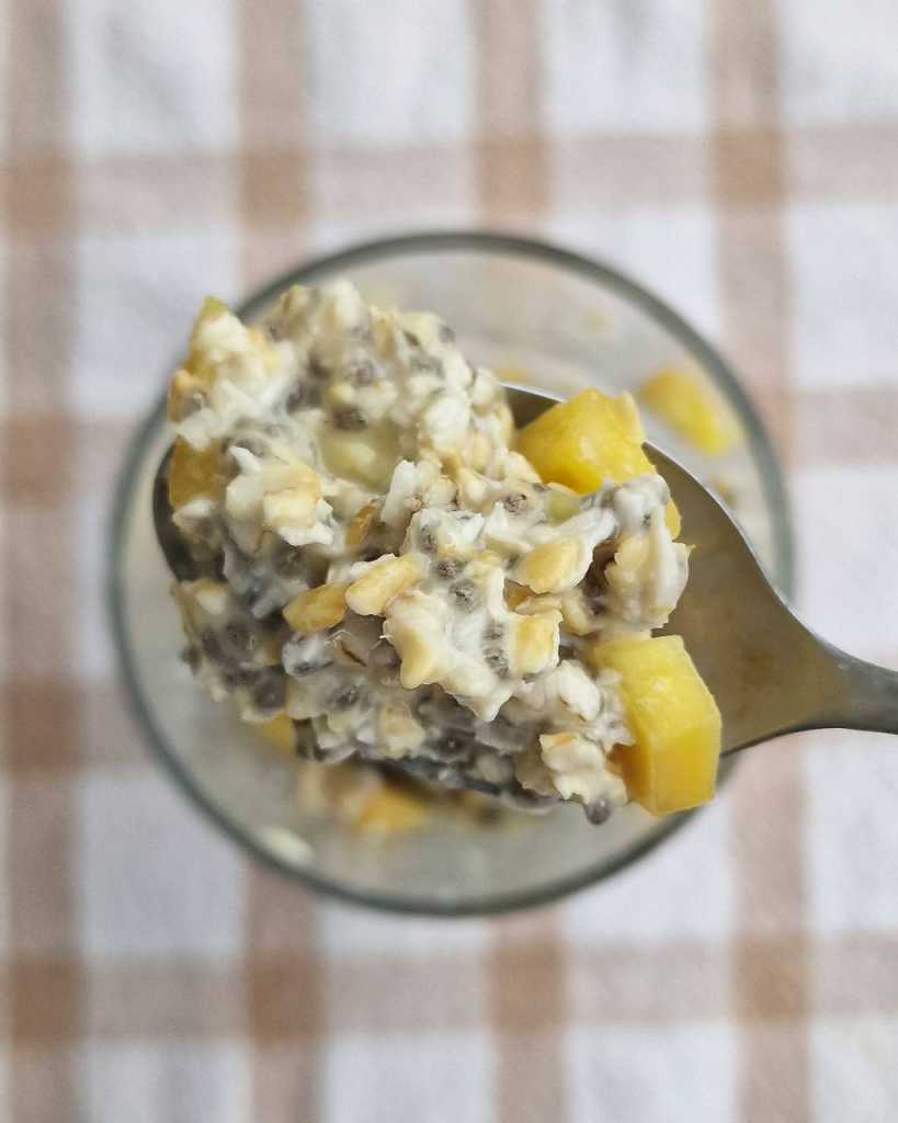 Mango Overnight Oats with coconut recipe