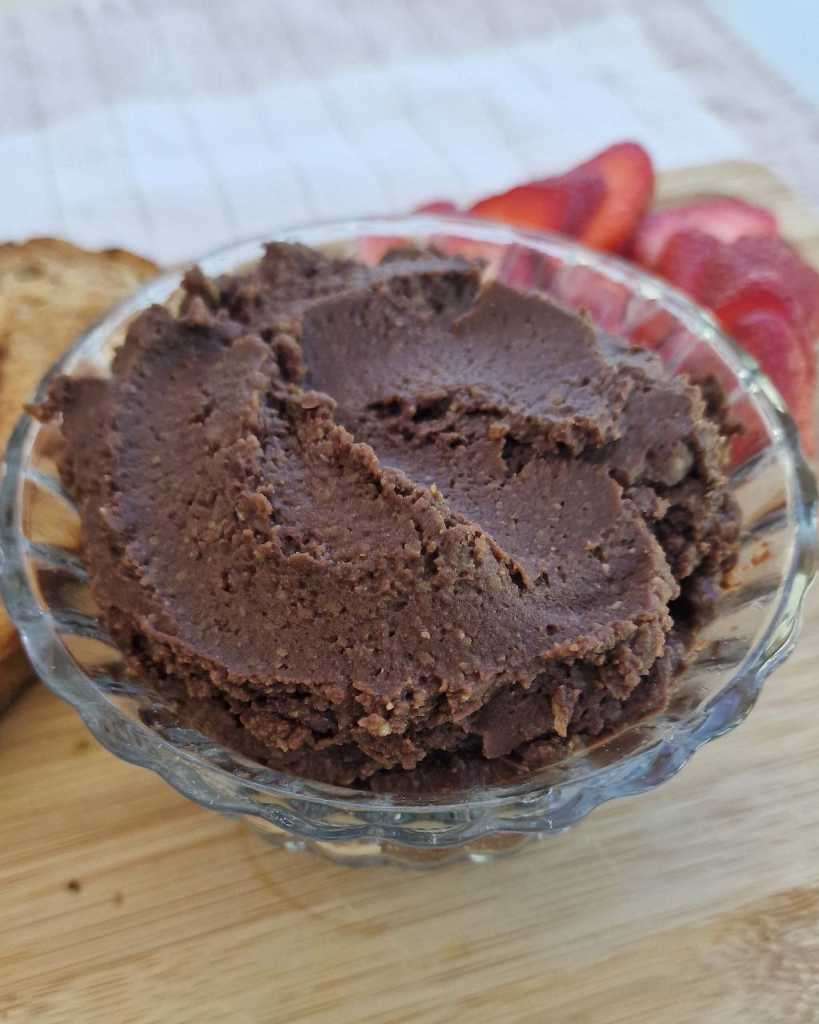 Healthy Chocolate Chickpea Spread Hummus recipe