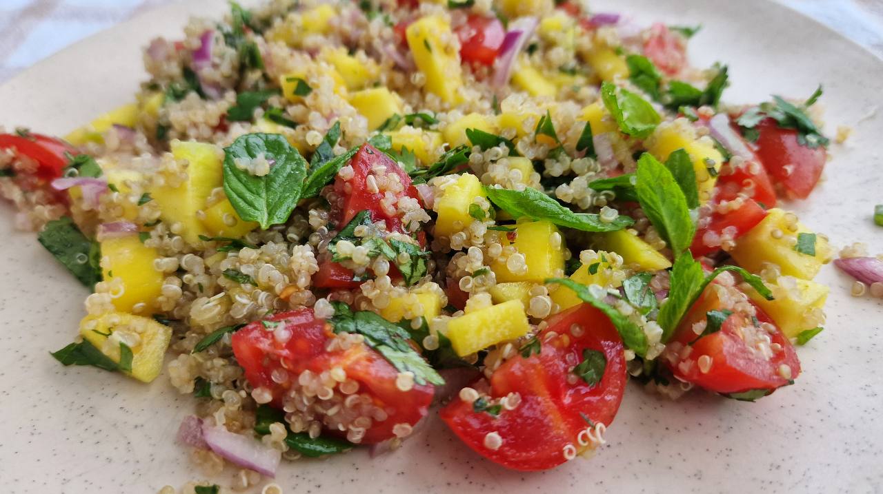 Mango Quinoa Salad recipe