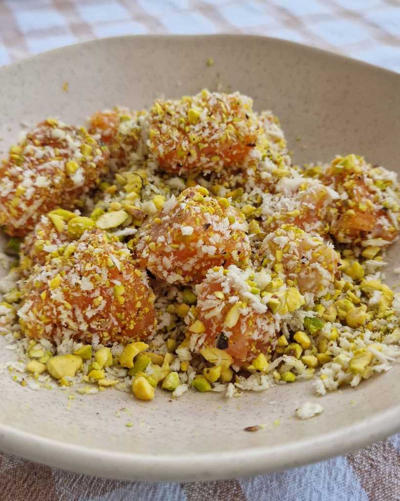 Pistachio-crusted Salmon Bites recipe