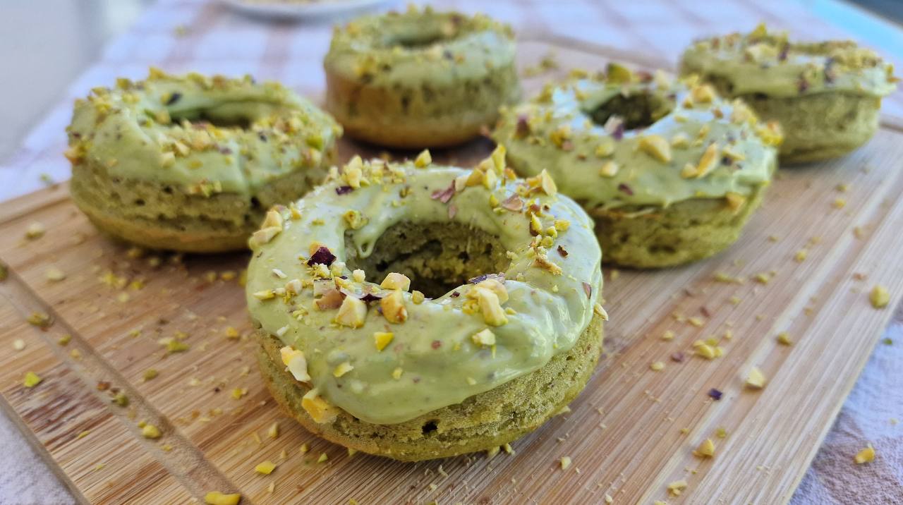 baked pistachio donuts with pistachio chocolate glaze recipe