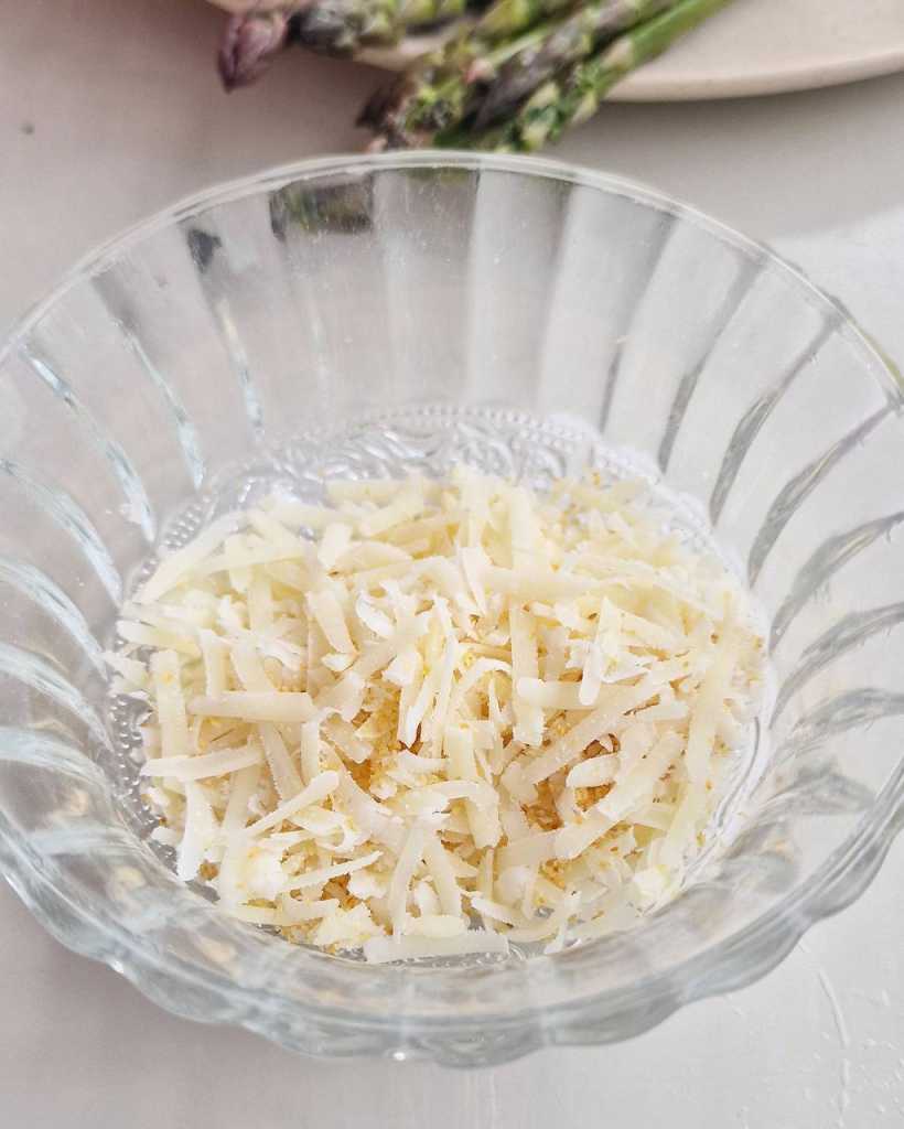 Parmesan with Garlic for baked Asparagus