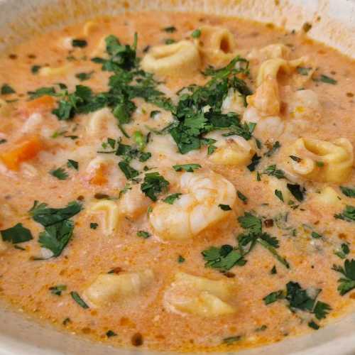 Cheese Tortellini Soup with Shrimp