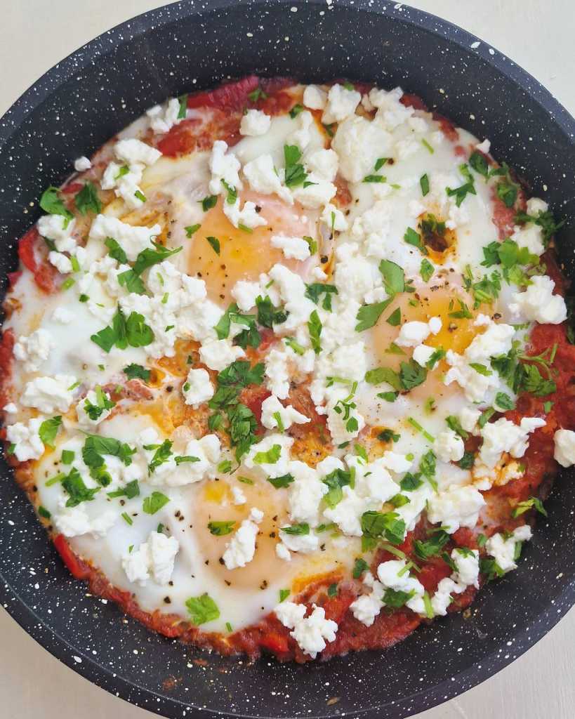 shakshuka with feta cheese and parsley