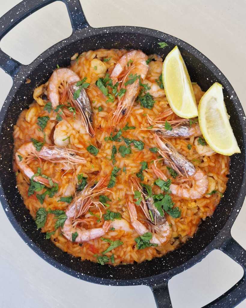 Seafood paella recipe