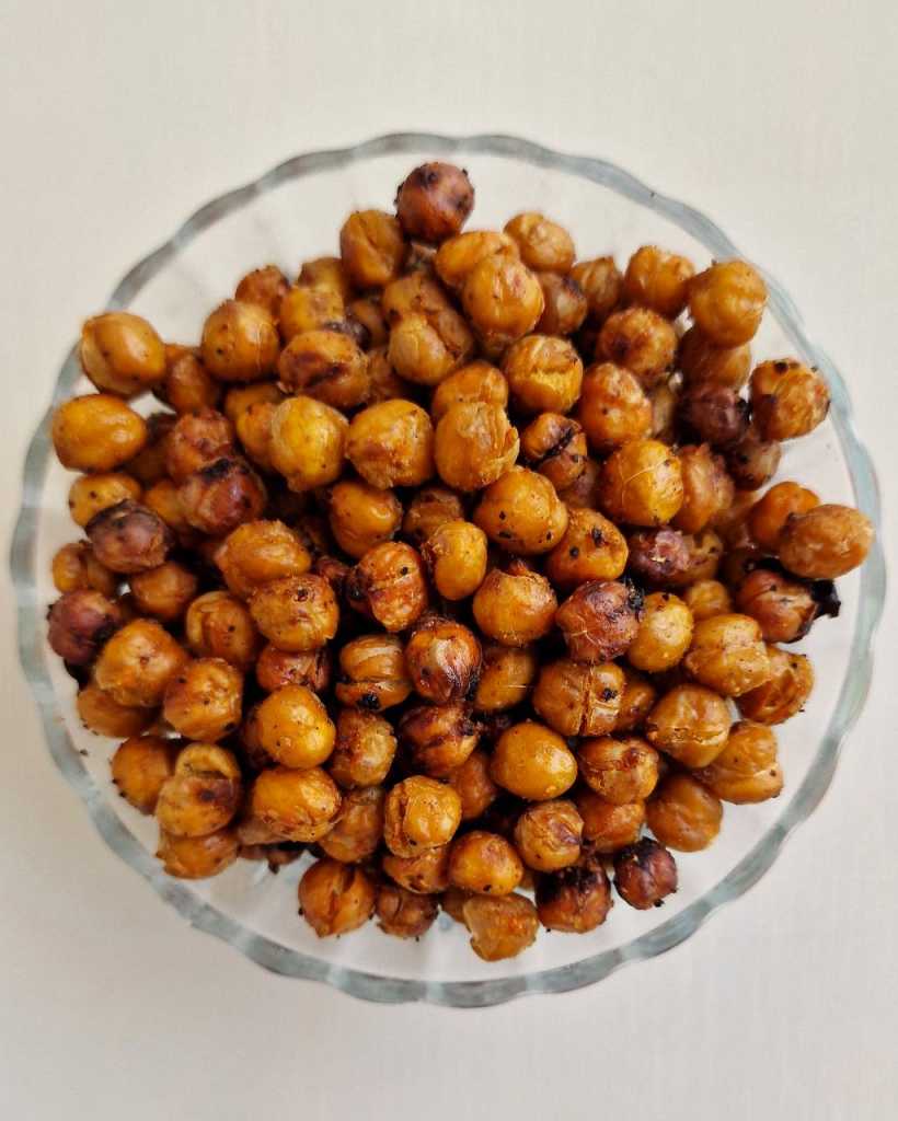 Crispy roasted chickpeas