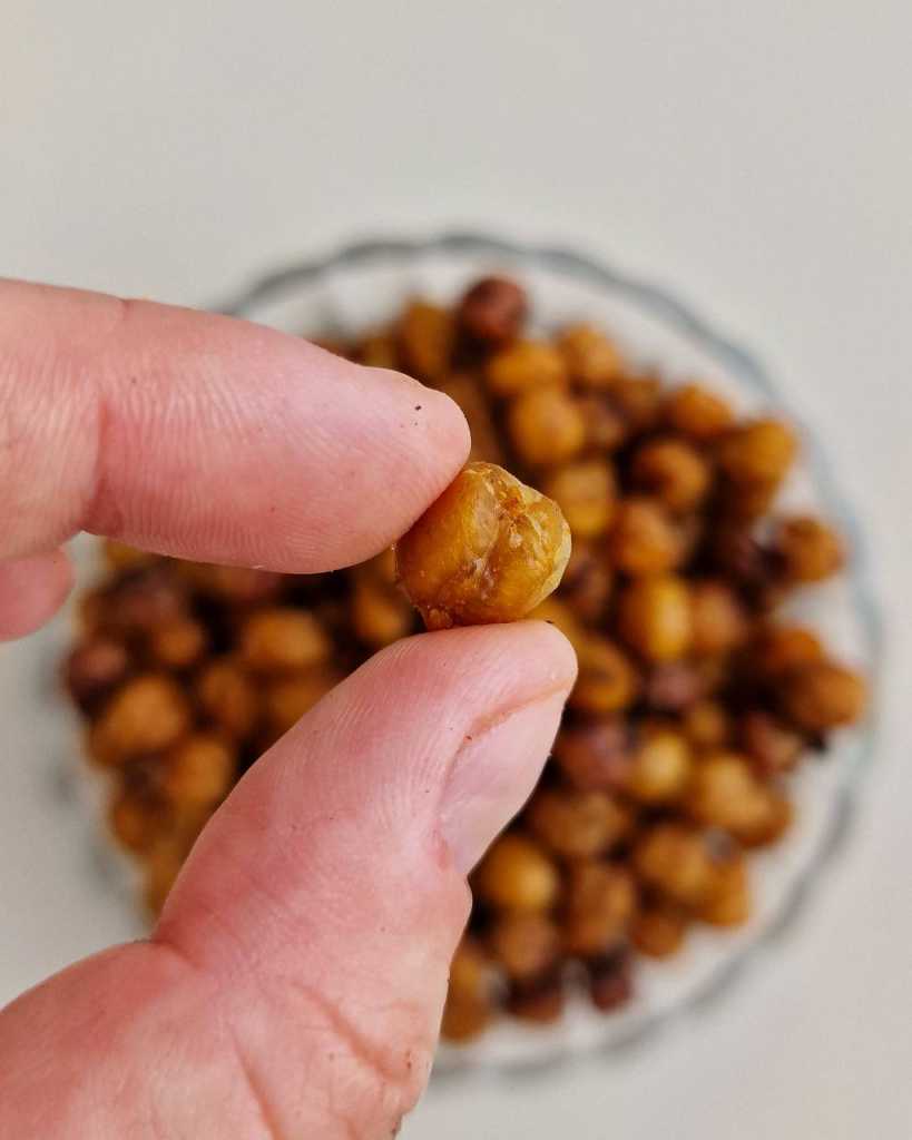 Crispy Roasted Chickpea