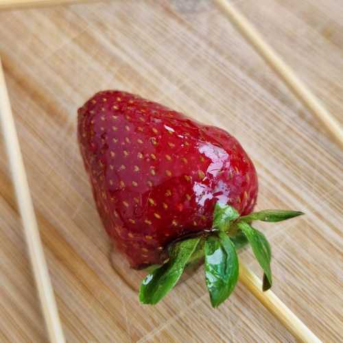 Strawberry Tanghulu recipe