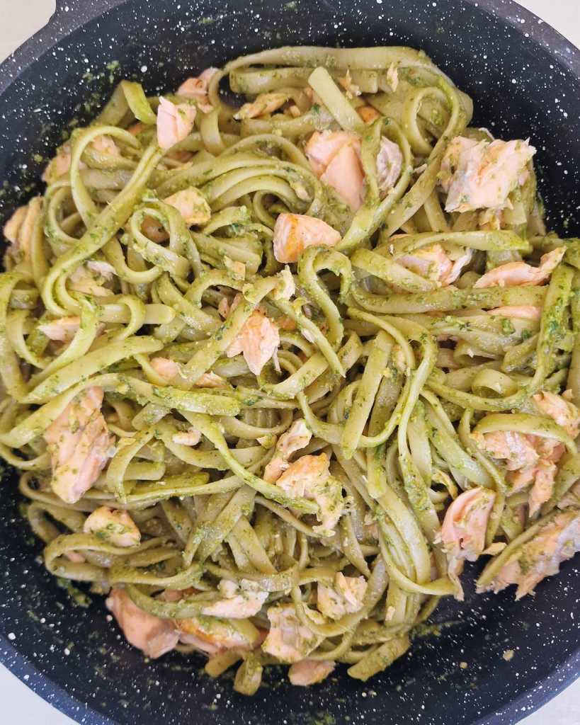 Salmon Pesto Pasta