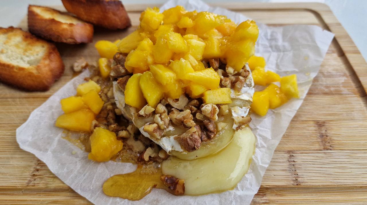 Baked Brie with Peaches and Walnuts recipe