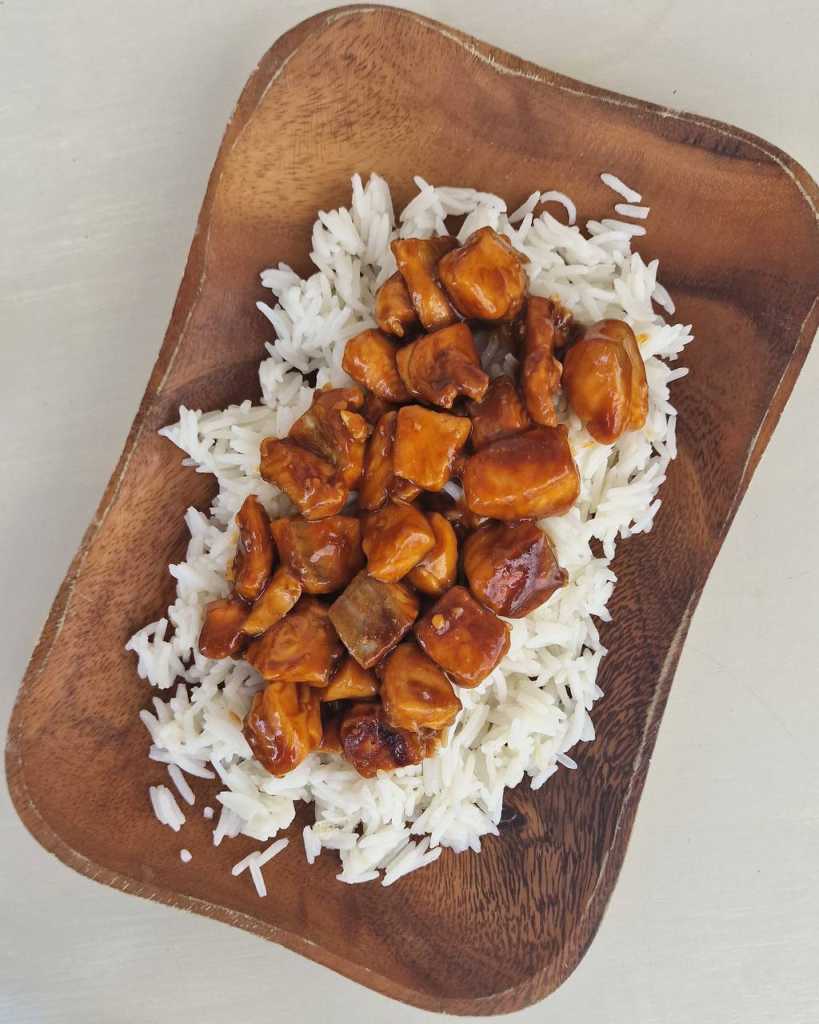 Teriyaki Salmon Bites with rice