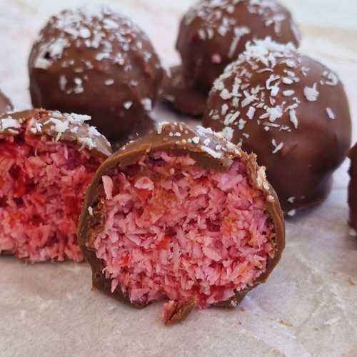 Chocolate-coated Strawberry Coconut balls