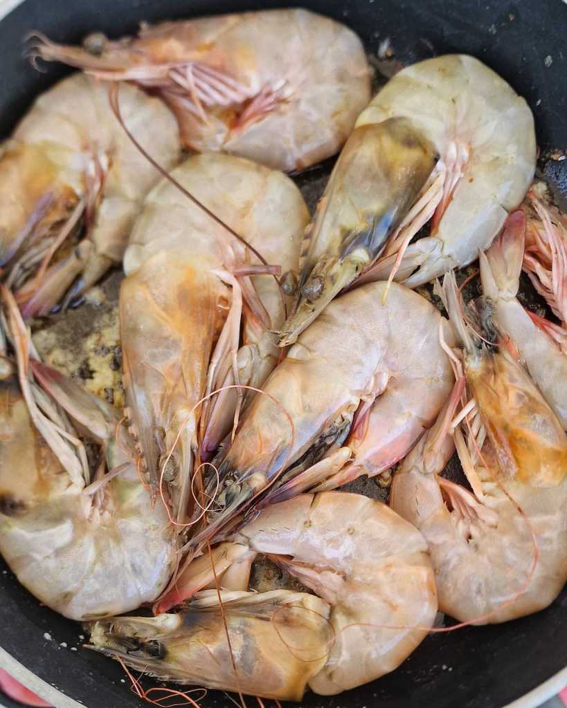 cooking Garlic Butter Prawns