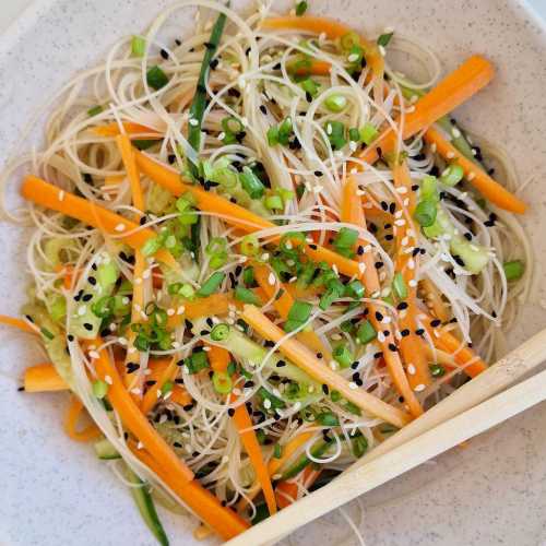 Glass noodles with cucumber and carrot recipe