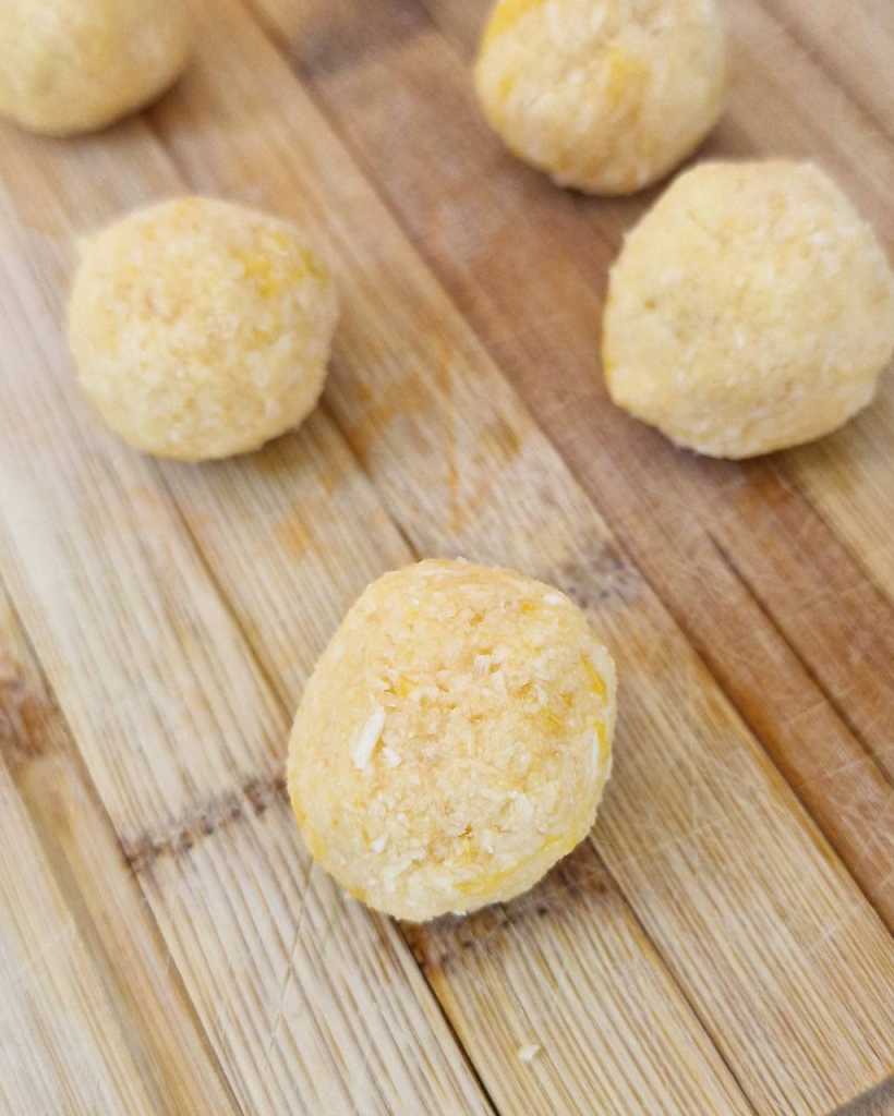 peach and coconut balls