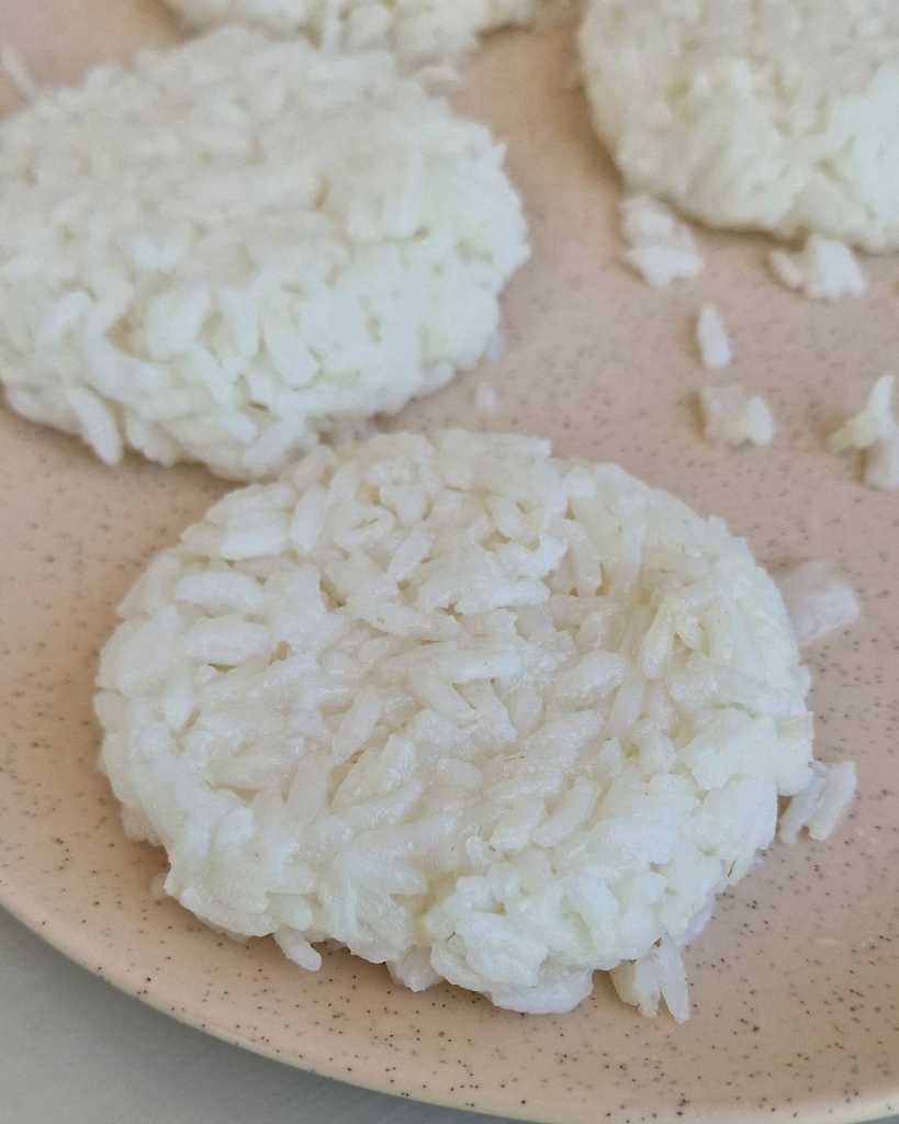 rice patties for Sushi Burger