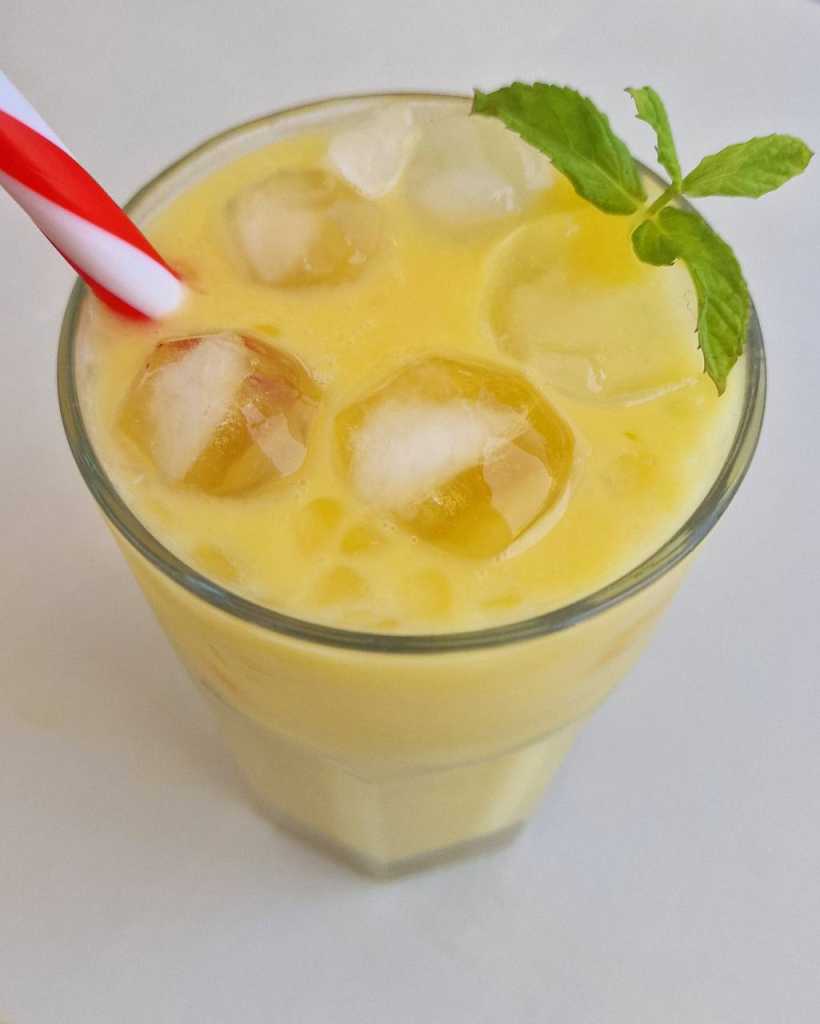 Healthy Mango Shake