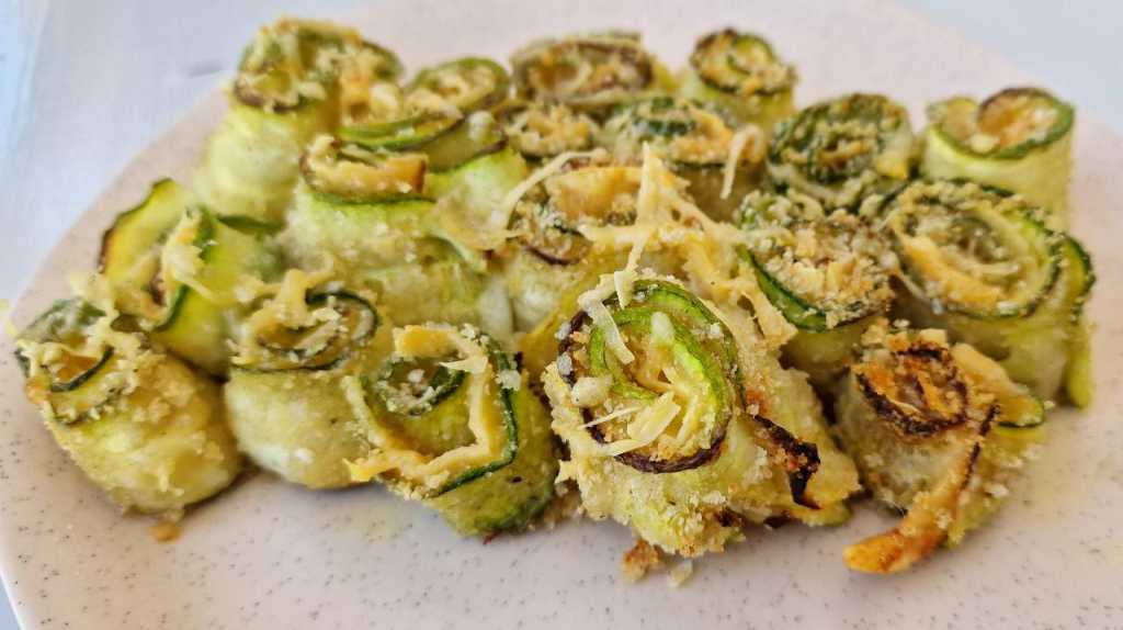 Cheese Zucchini Roll ups recipe