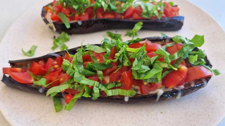 Cheese and Tomatoes Baked Eggplants recipe