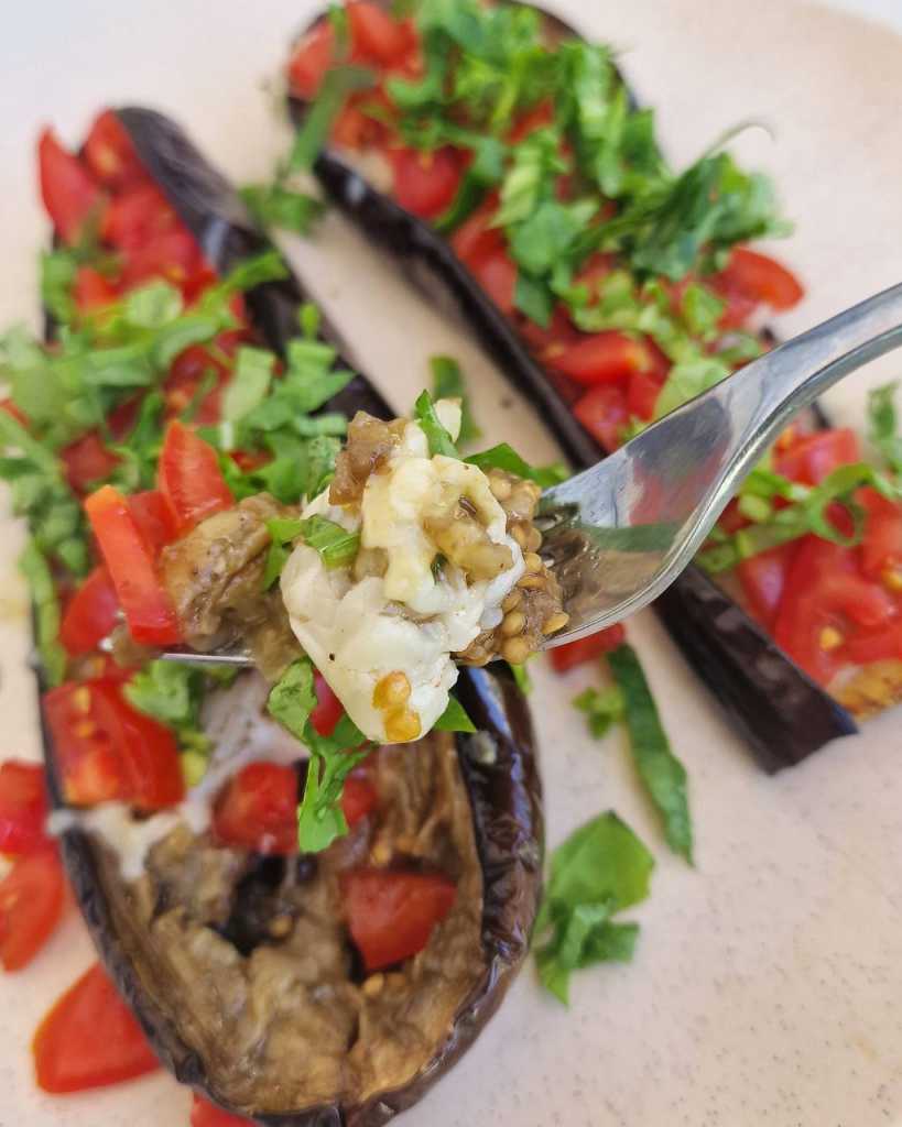 Cheese and Tomatoes Baked Eggplants