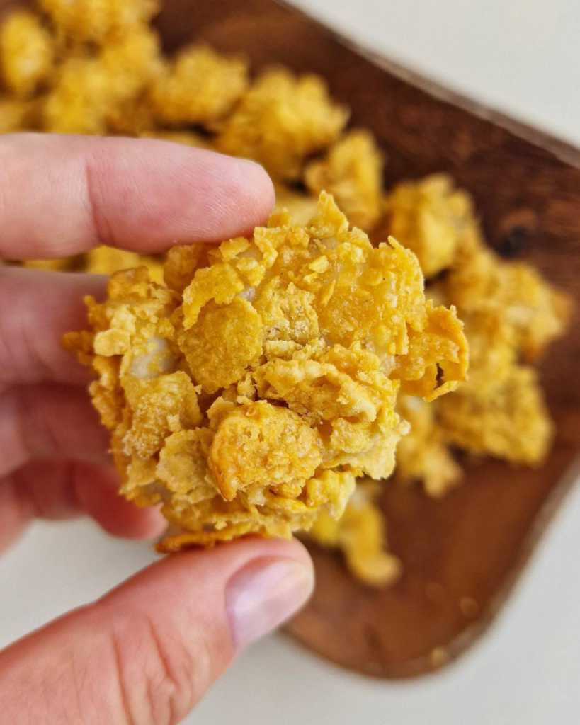 Cornflake crusted Popcorn Fish