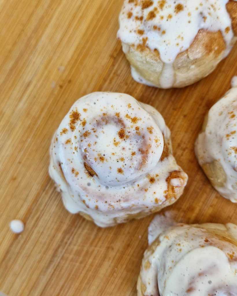 Healthy Banana Cinnamon Rolls