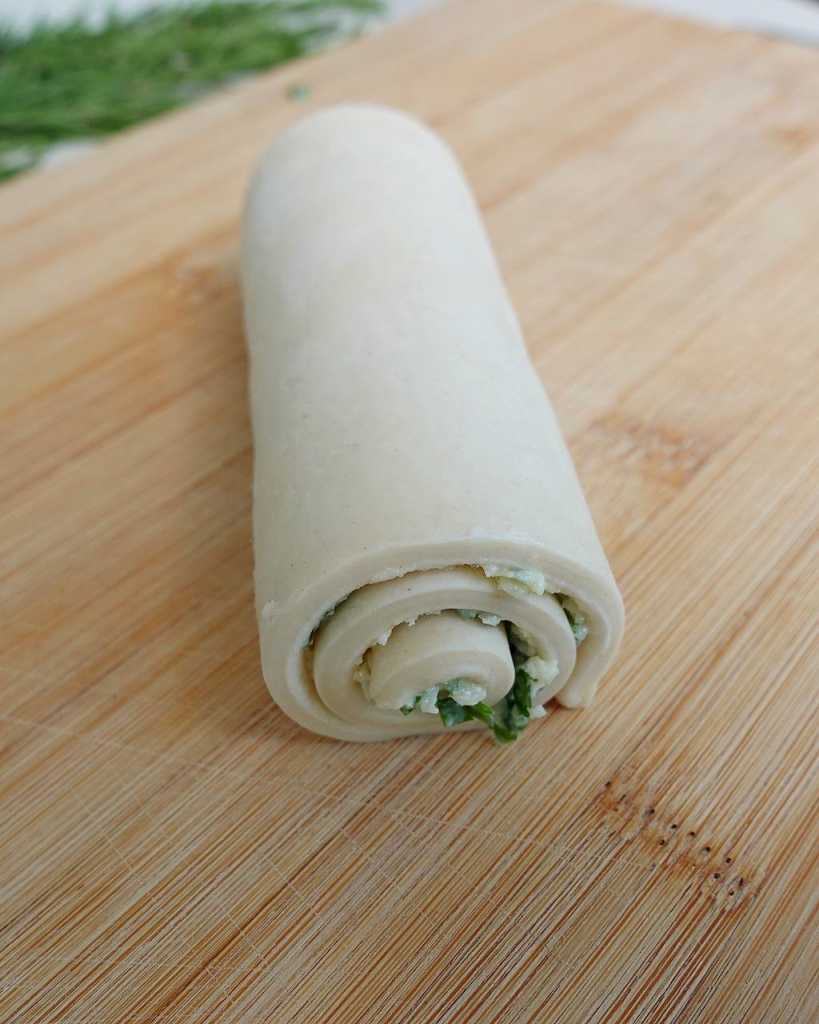 Garlic and Herbs Puff Pastry roll